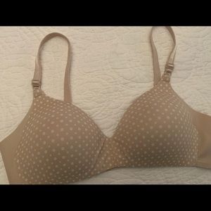 NWOT Warner’s Bra 34B